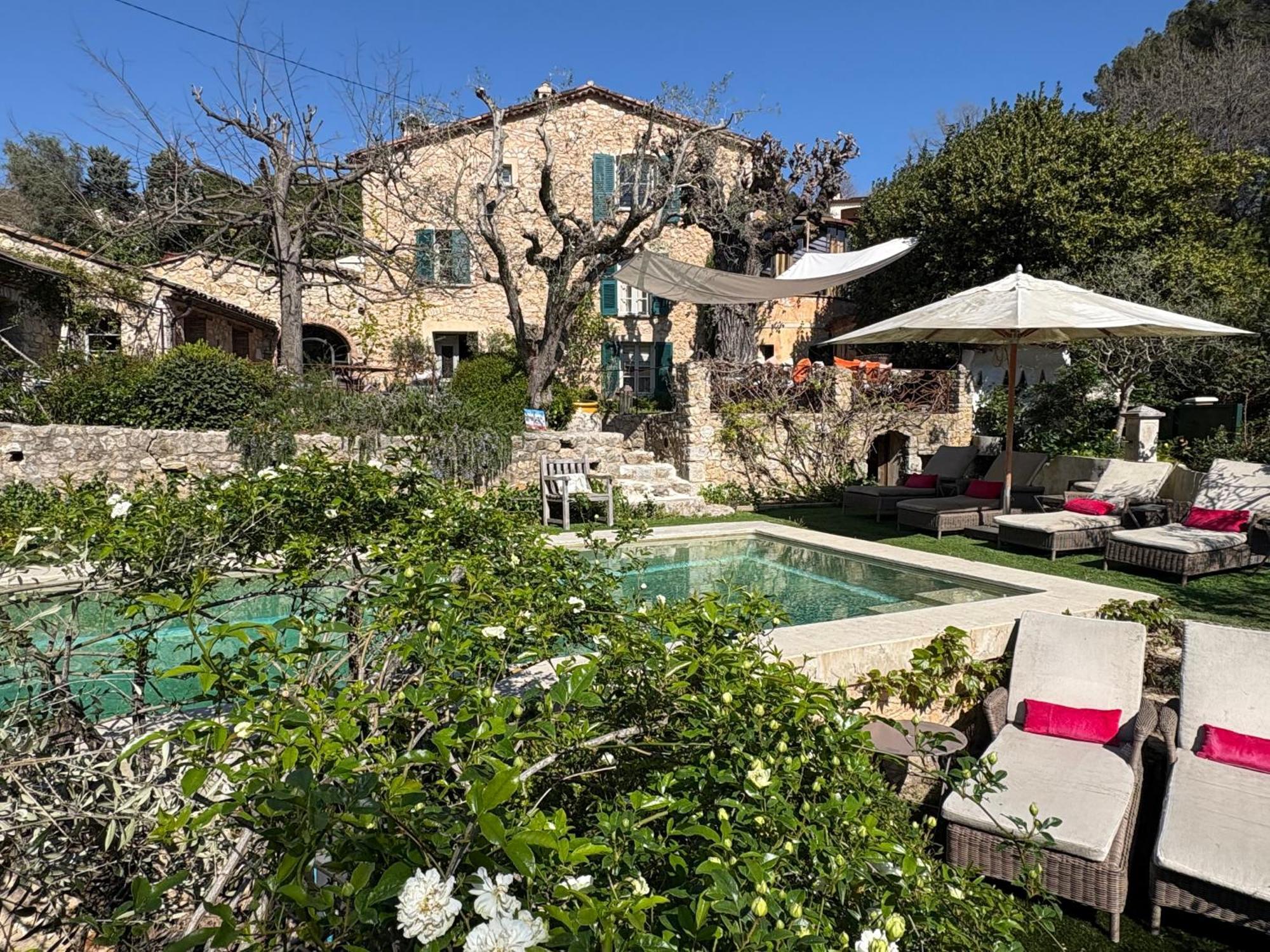 Les Rosées Mougins Exterior foto